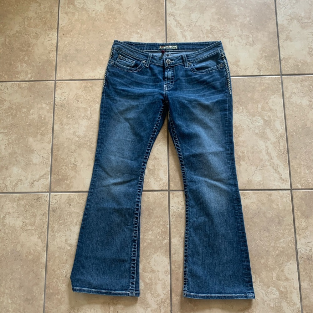 BKE buckle Jeans Sabrina 31 x 29.5